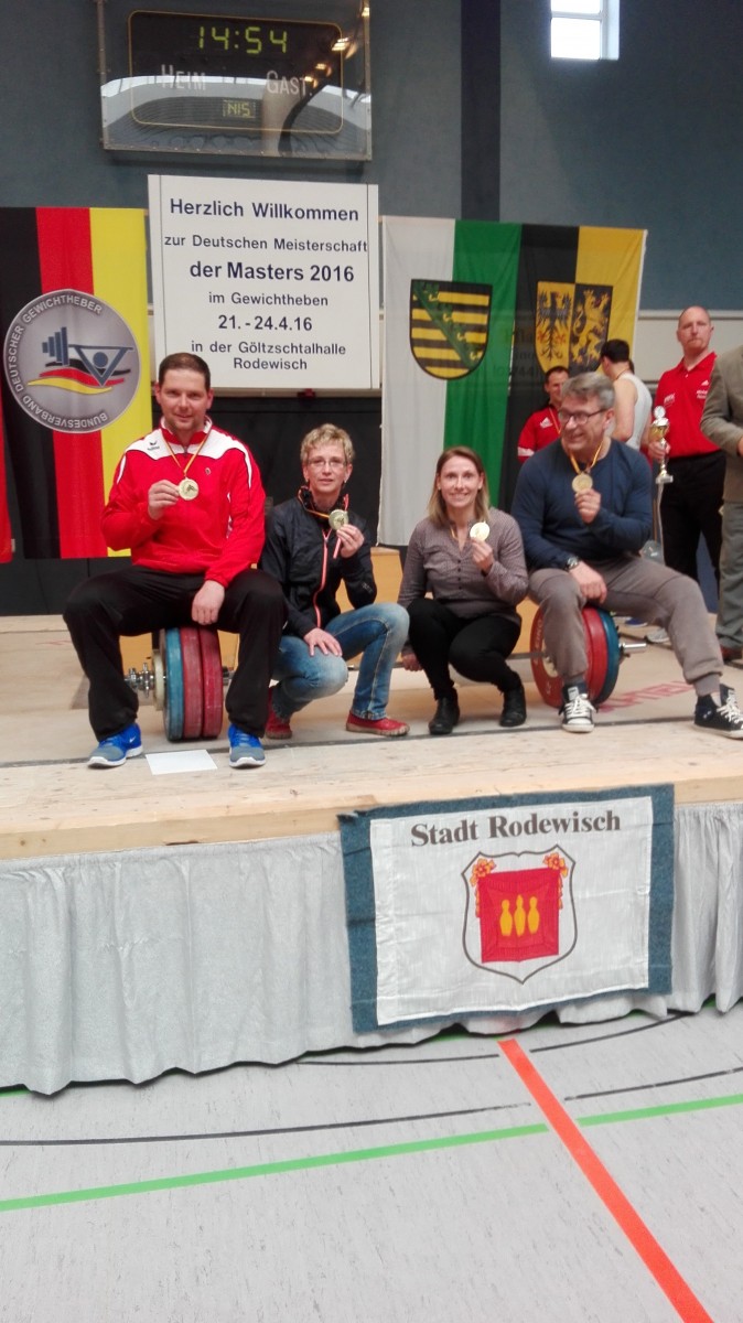 /imag...lle-vier-heber-mit-goldmedaille.jpg